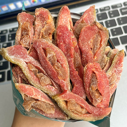 追剧小零食梅心夹芭乐零食