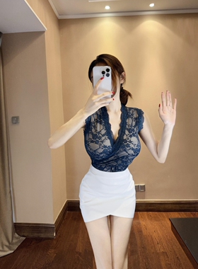 思瑞 龙胆蓝交叉蕾丝显胸背心  Jaden同款设计纯色修身无袖上衣