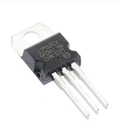 三端稳压器 L7905CV L7908CV L7909CV L7912CV LM7915 直插 TO220