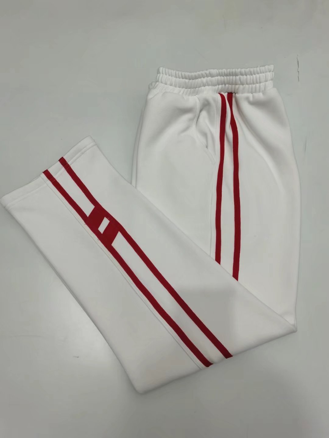 北京通州中小学生白色校服裤子冬