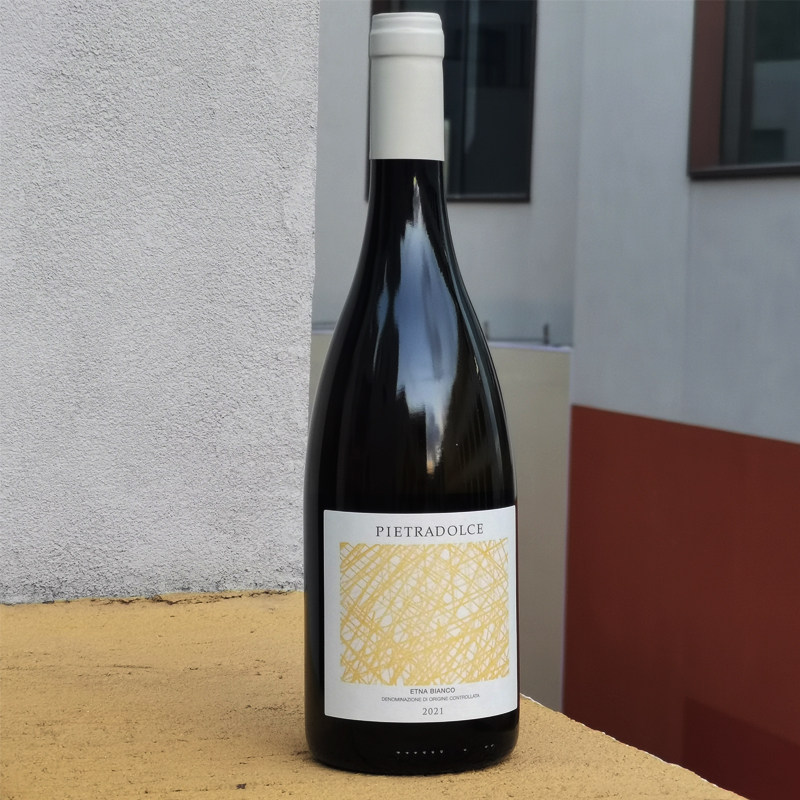 意大利西西里岛皮埃杜嘉etna火山干白 carricante  优雅高分 2021
