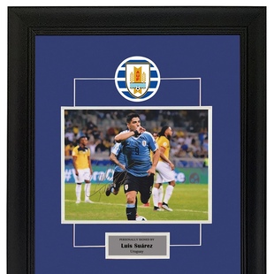 苏亚雷斯 2021美洲杯乌拉圭国家队 亲笔签名照片 裱框含SA证书