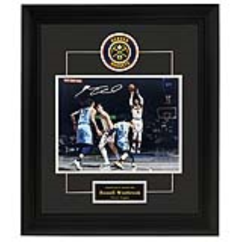 威少签名掘金队4号照片 威斯布鲁克 裱框 带证书