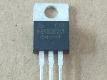 V30200C 30A 200V MBR30200CT 肖特基整流直插二极管