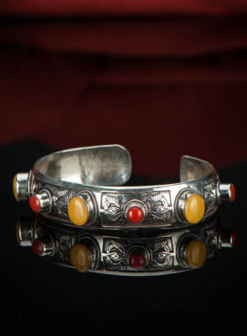 藏传纯银降魔杵镶嵌宝石手饰品