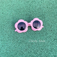 Розовый пяти пятилетний цветок