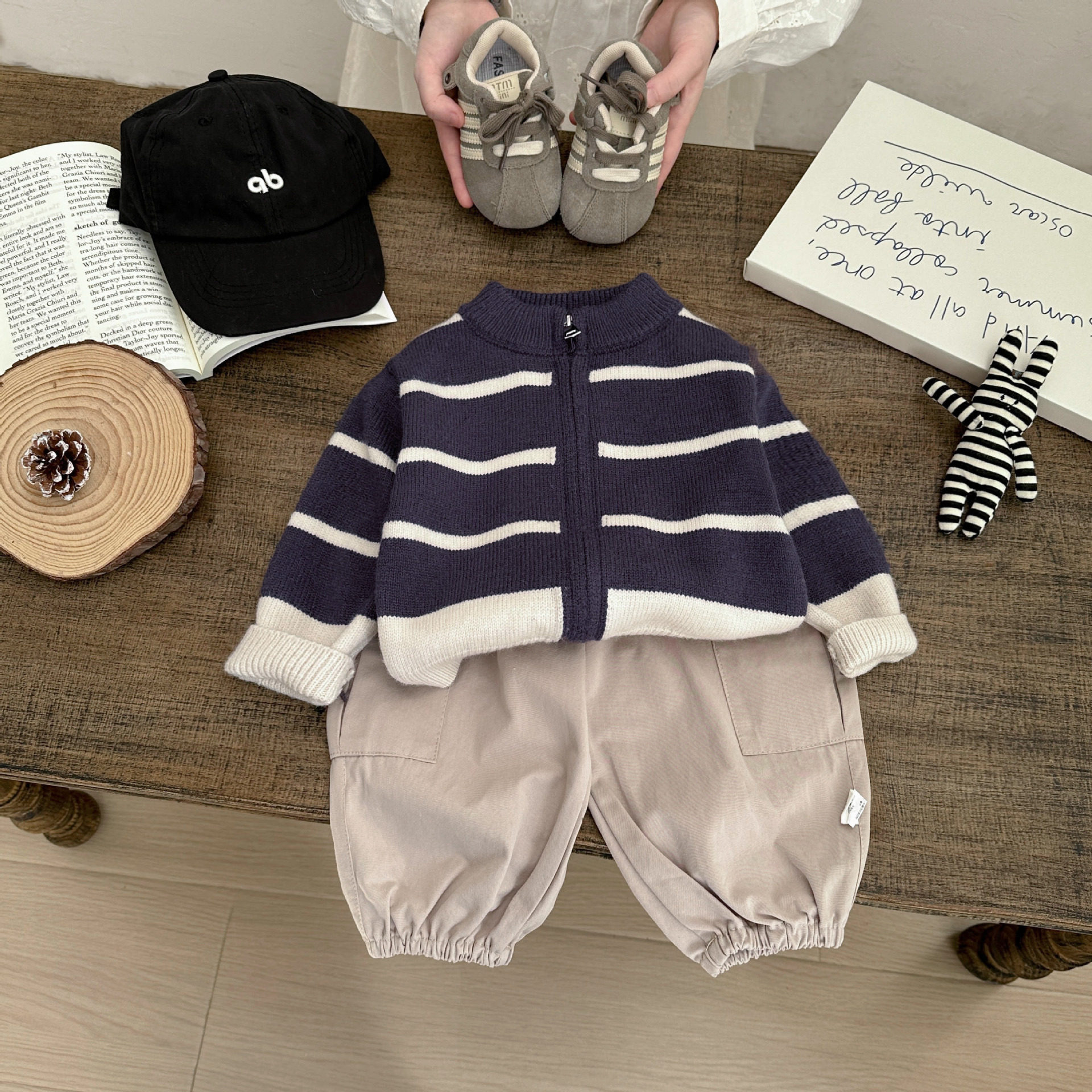 早春韩系童装新款毛衣春季宝宝洋气撞色条纹针织开衫婴儿时髦外套,童装/婴儿装/亲子装,毛衣/针织衫,淘宝优惠券,粉丝福利购,淘宝优惠卷