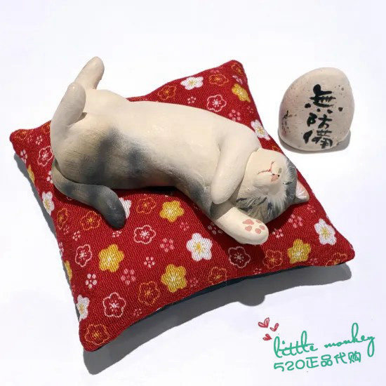 日本代购 灰白色猫咪 睡姿  匠人手工 治愈 陶制可爱公仔日式摆件