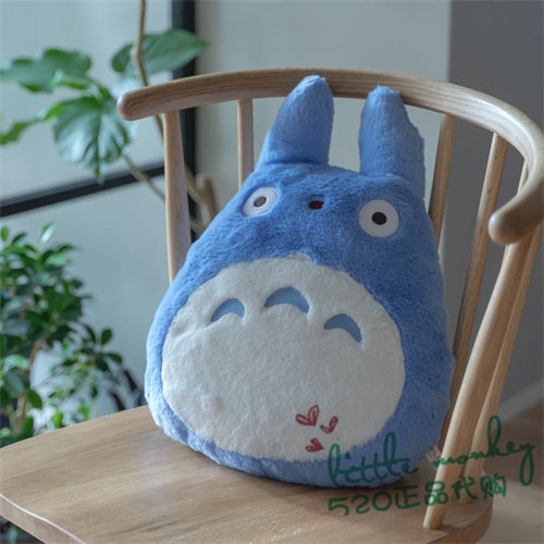 日本代购 龙猫 蓝色 可爱 毛绒公仔 抱枕 靠枕 靠垫