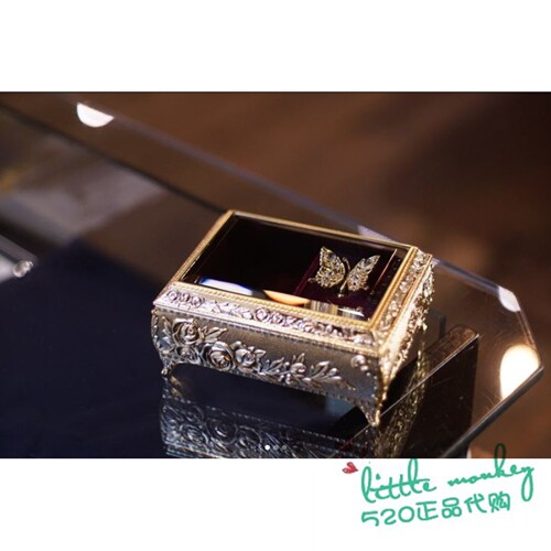 日本代购 蝴蝶煽动翅膀 可爱音乐盒八音盒摆件