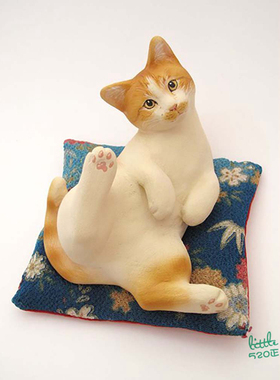 日本代购 茶白色猫咪 匠人手工 治愈可爱公仔特色装饰摆件