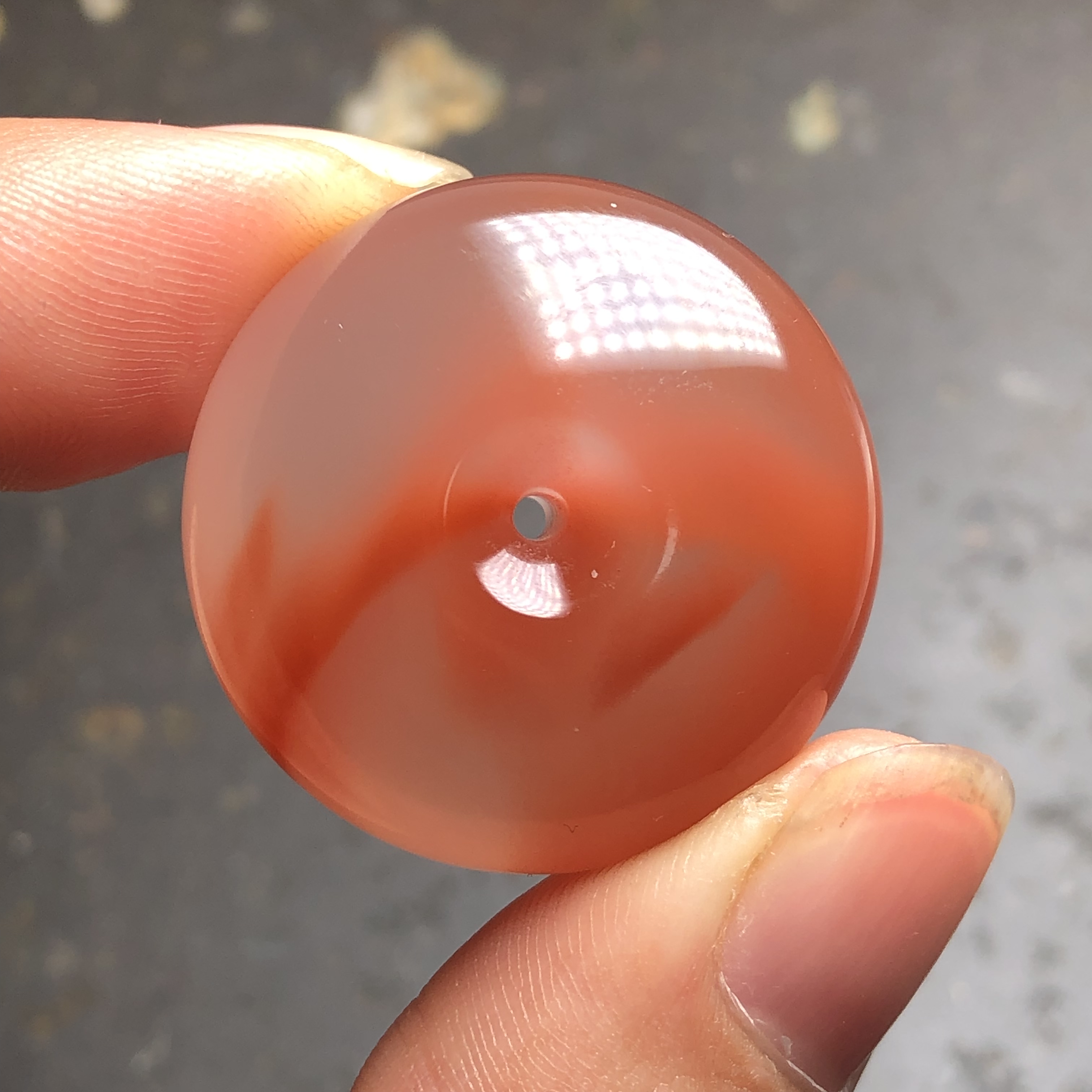 天然保山料南红玛瑙 无裂原矿冰飘俏色高冰平安扣挂件吊坠 20.2克