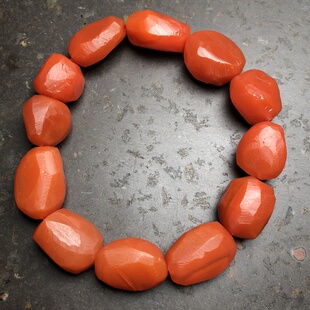 保山料南红玛瑙 天然原矿柿子红男士随形手串男款随型手链 58.7克