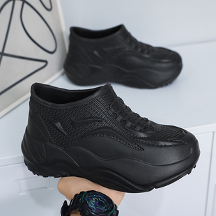 新款防油防水防滑厨师鞋男厨房鞋工作踩屎感厚底一脚蹬轻便劳保鞋