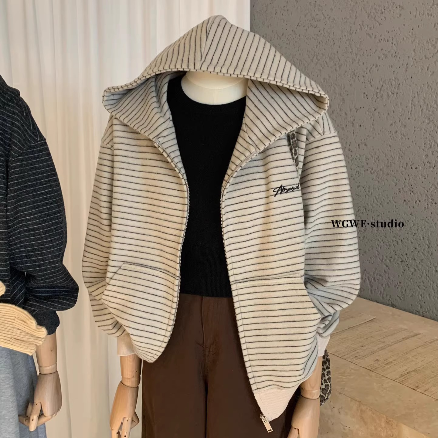 WGWE条纹连帽休闲宽松卫衣外套