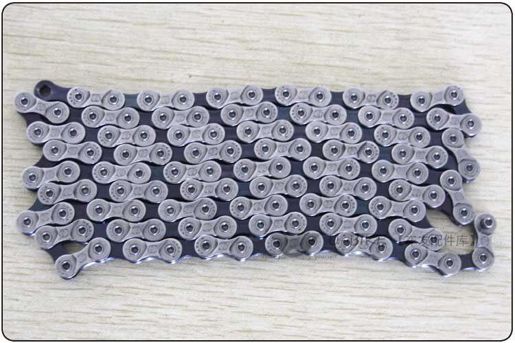 Chaîne de vélo - Ref 2372589 Image 1