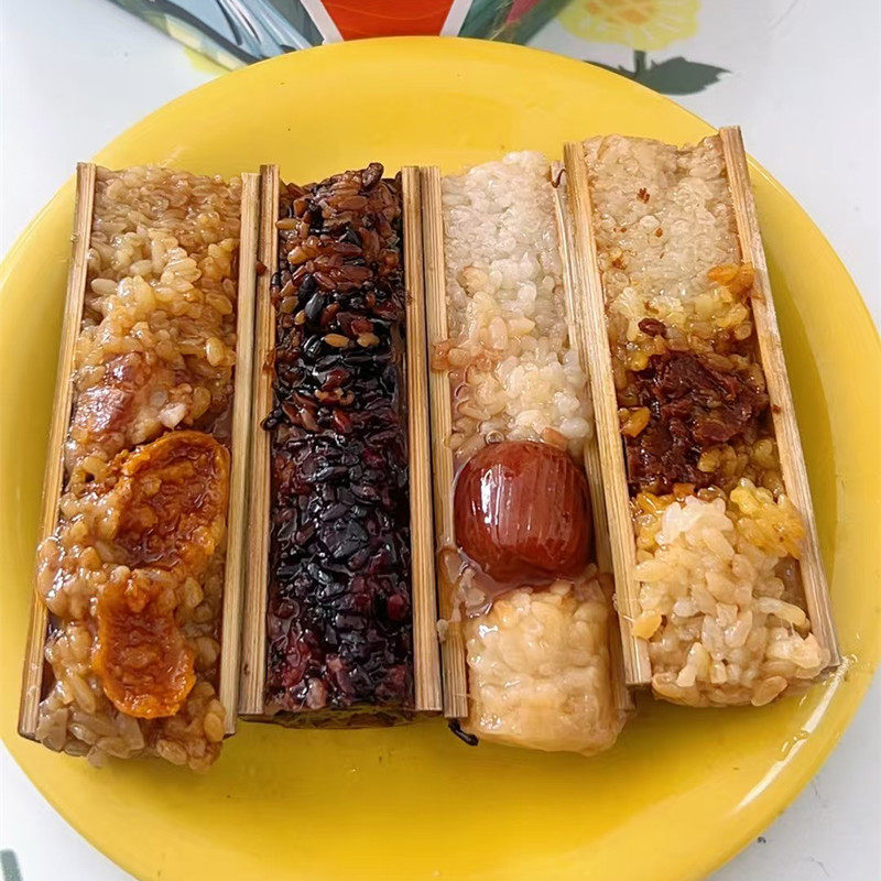 清真竹筒粽子蛋黄鲜肉糯米粽子