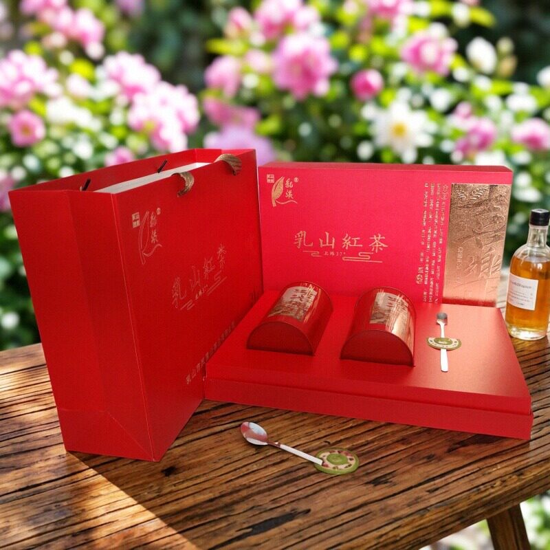 特产凤凰山乳溪乳山红茶礼盒包邮