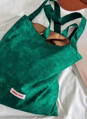 无di好看的晕染绿色！美术系艺术生bi备基础百搭款单肩包女小众款