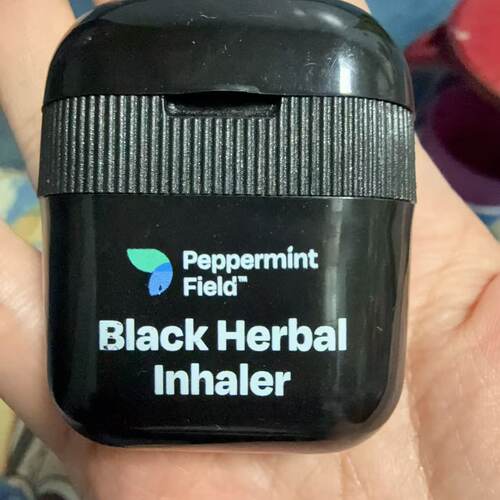 新品泰国本土peppermint field黑色翻盖鼻通超强酷爽提神醒脑鼻吸