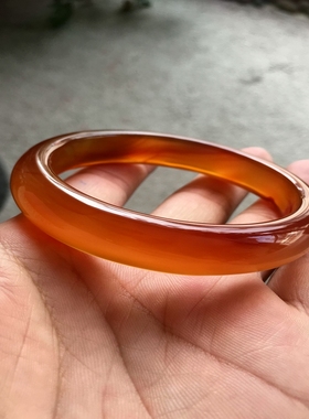 无烧俏色花纹红玉髓加厚玛瑙手镯