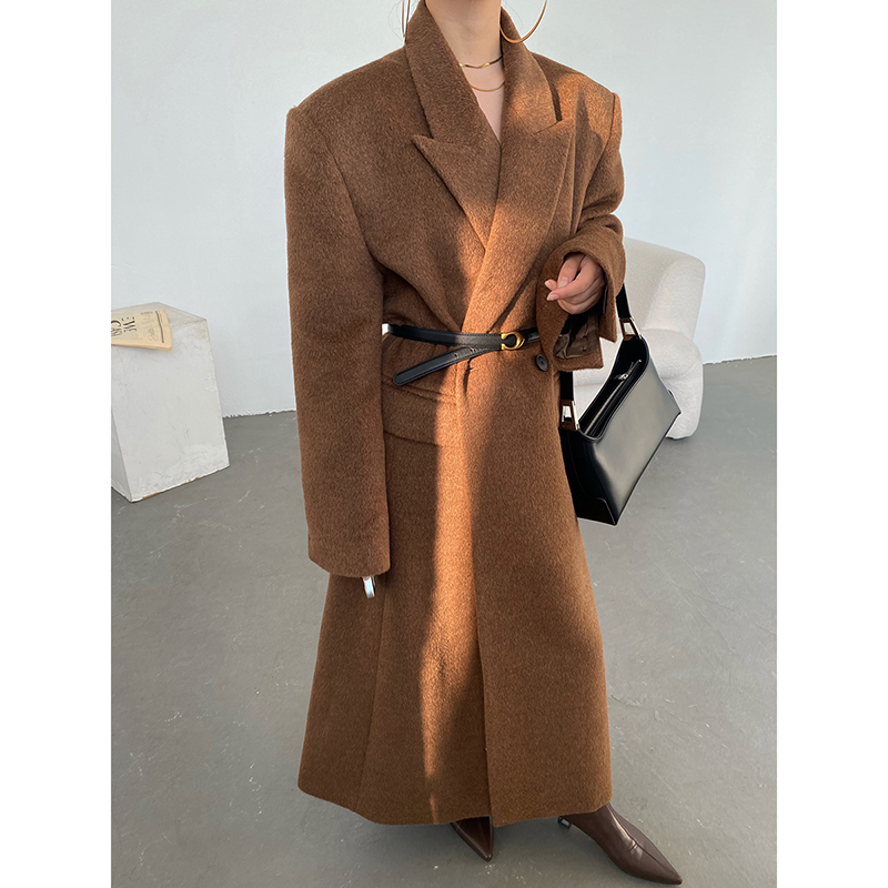 欧美长款毛呢大衣简约