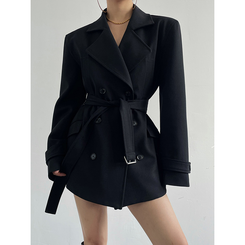 一衣多穿低腰线风衣外套女