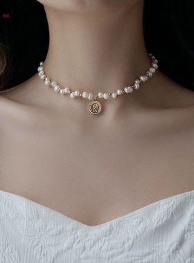 天然珍珠项链女古风人像气质锁骨链高级感复古编织新款吊坠颈链女