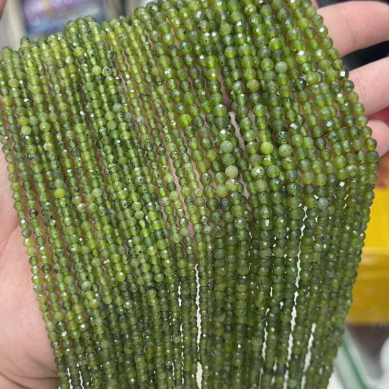 天然无优化切面碧玉圆珠 2-4mm菠菜绿玉散珠diy手链项链饰品配件图片