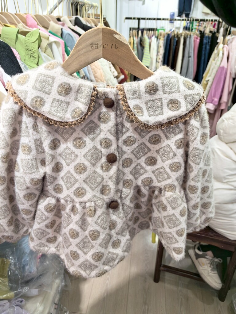 实体同步韩版春秋女宝宝雪尼尔棱形外套洋气公主棉服娃娃衣90-130