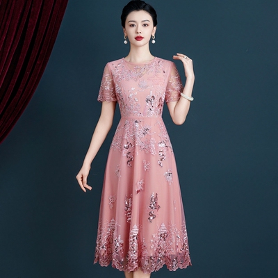 高端妈妈婚礼粉色连衣裙减龄女装