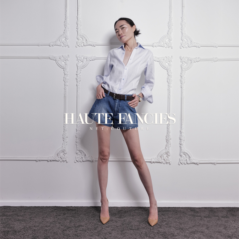 浅蓝色低腰宽松洗水牛仔短裤