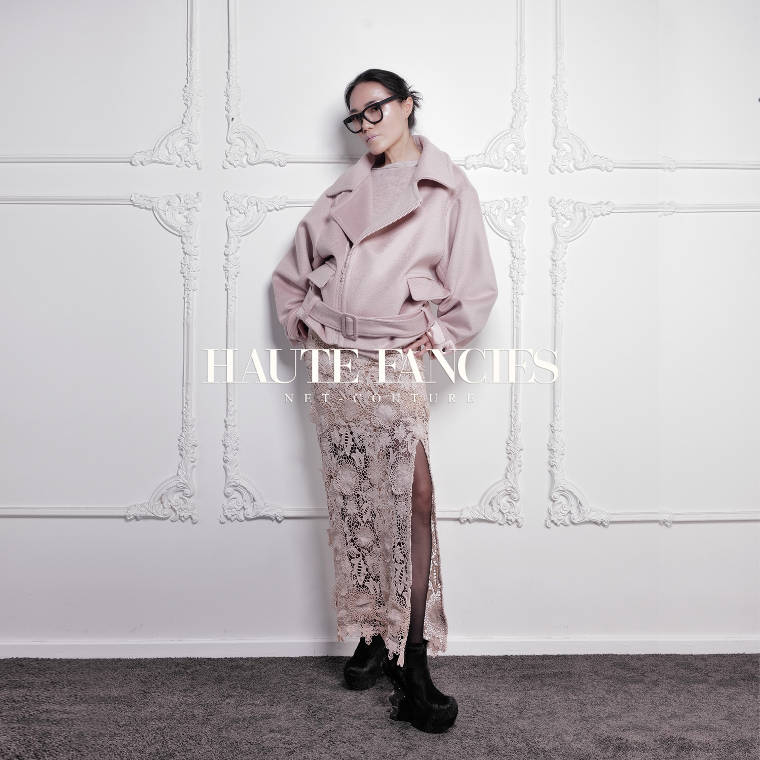 经典粉色复古纯羊绒呢子大衣