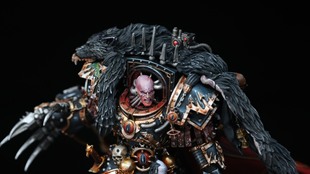 战锤FW 基因原体新版战帅荷鲁斯涂装展示（非现货）可接代工