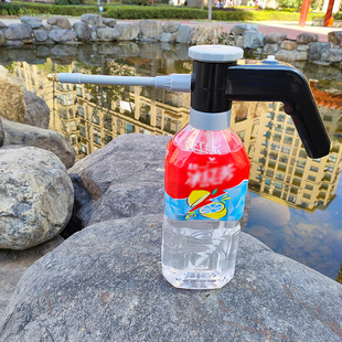 新款电动喷壶浇花神器洗车套装可搭配水管万向杆洒水壶充电喷雾器