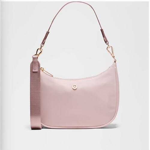CityEssentialsSmallShoulder