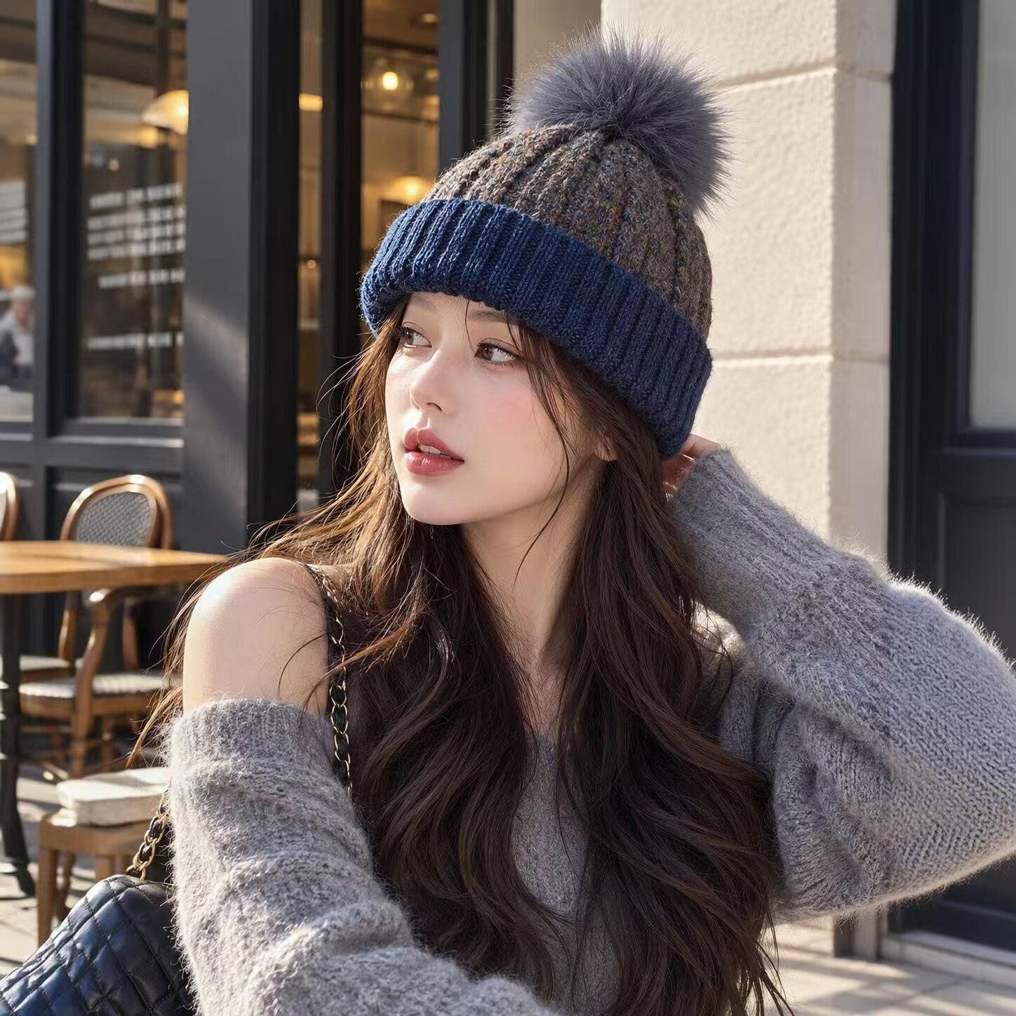 深拼色羊毛混纺保暖毛线帽女秋冬加厚毛球帽可下翻帽檐时尚针织帽