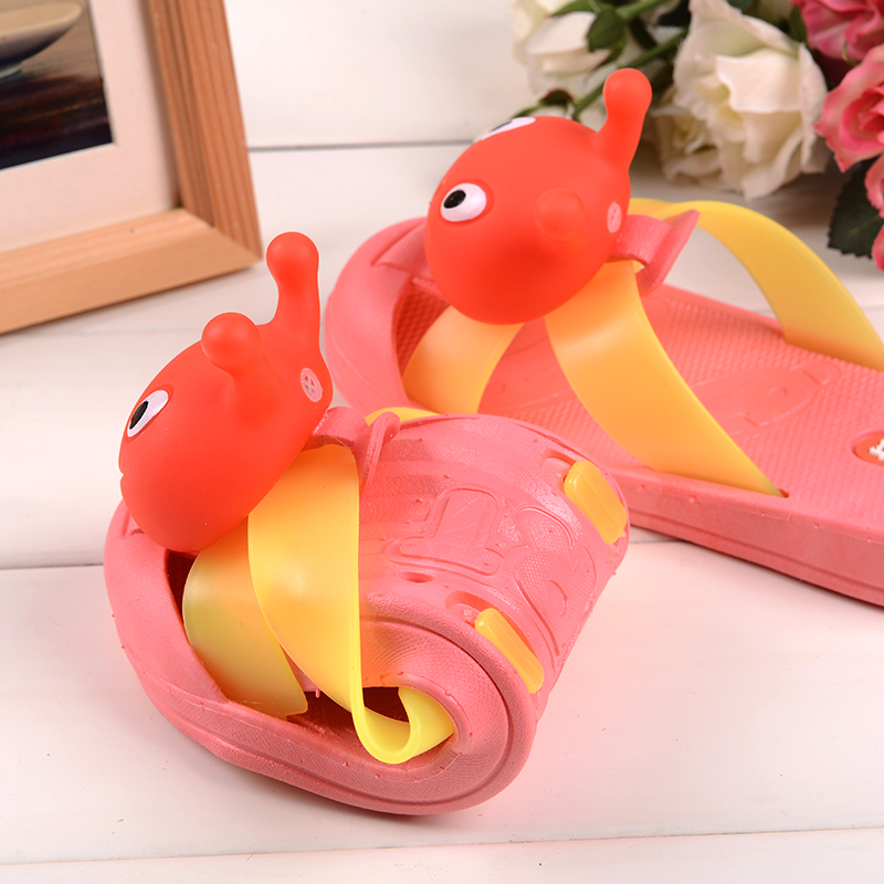 Pantoufles enfants en autre pour hiver - semelle caoutchouc - Ref 1036640 Image 3