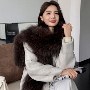 薇儿卡巨好看的狐狸毛双色咖啡狐秋冬大衣搭配毛领长围巾围脖披肩