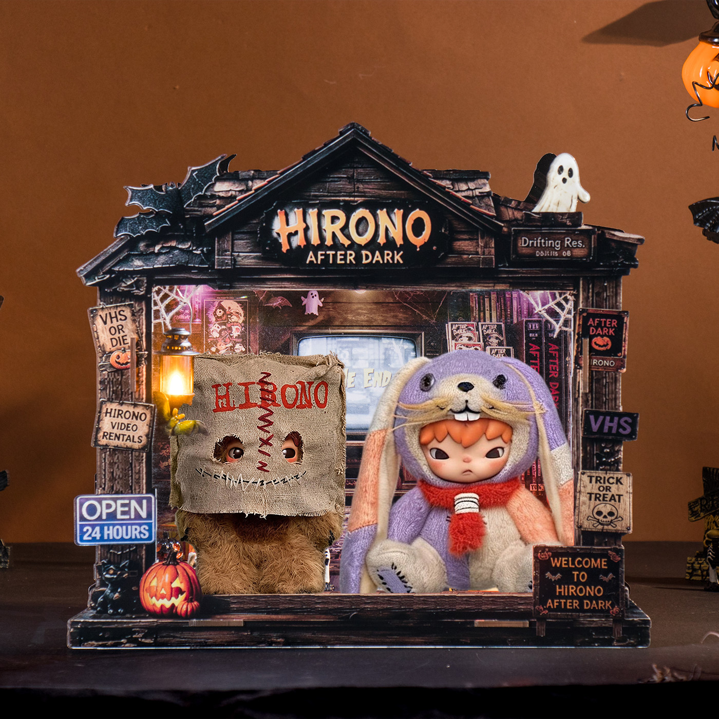 适用泡泡玛特小野Hirono暗场万圣节系列毛绒挂件盲盒收纳展示盒