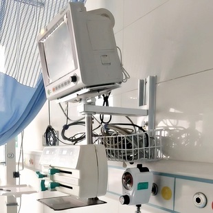 定制 迈瑞监护仪墙架 注射泵支架 输液泵支臂 双层支架 上墙支架