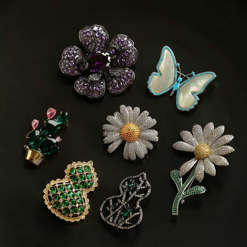 小众轻奢满钻葫芦花卉蝴蝶胸针
