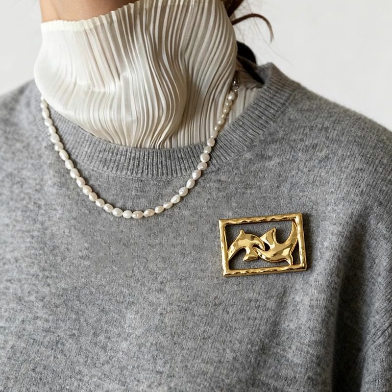 TU家 复古宫廷vintage优雅气质时尚百搭相框和平鸽高档大衣胸针,饰品/流行首饰/时尚饰品新,胸针,淘宝优惠券,粉丝福利购,淘宝优惠卷