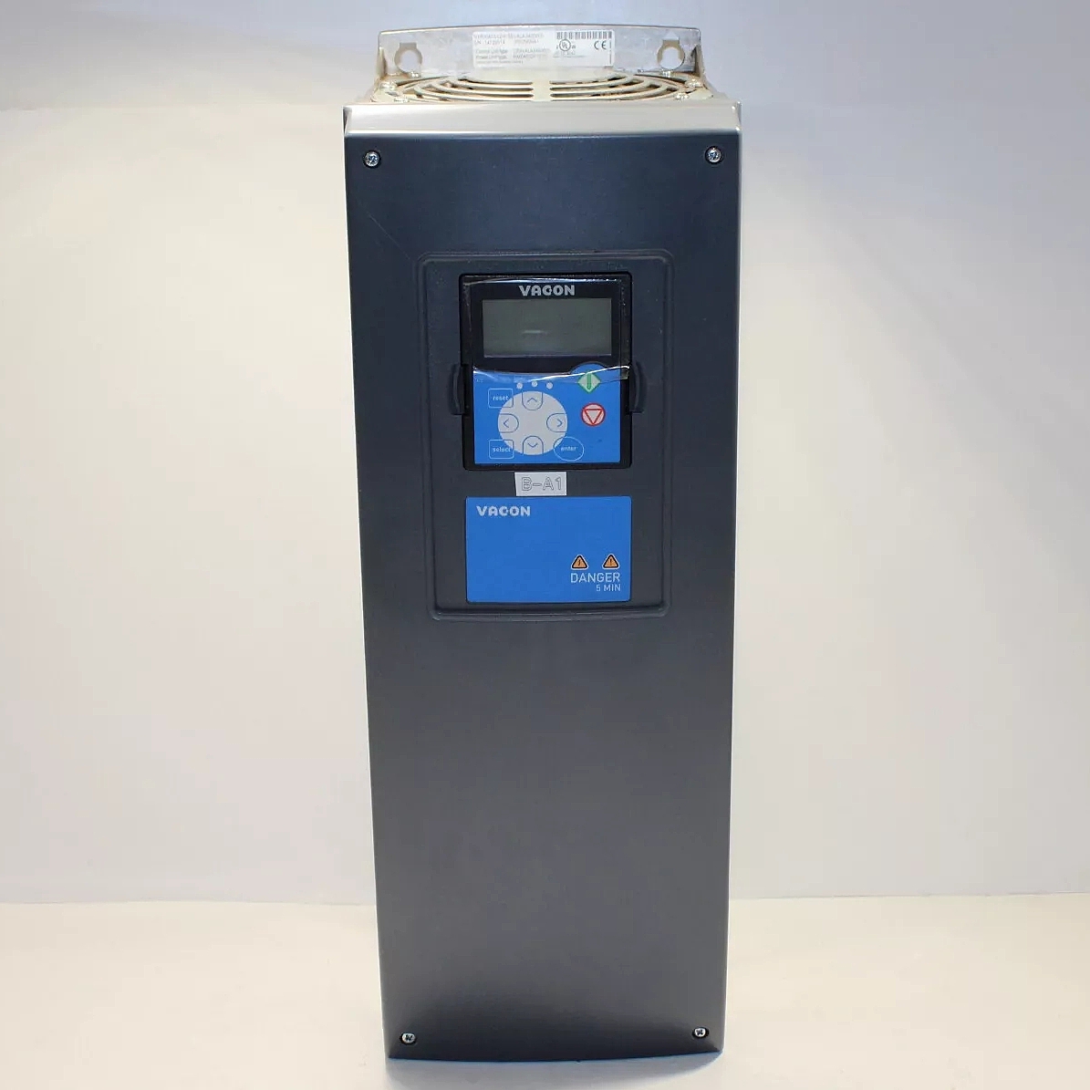 伟肯 NXP00615B2H1SSS0000BED600 变频器 Danfoss丹佛斯 询价