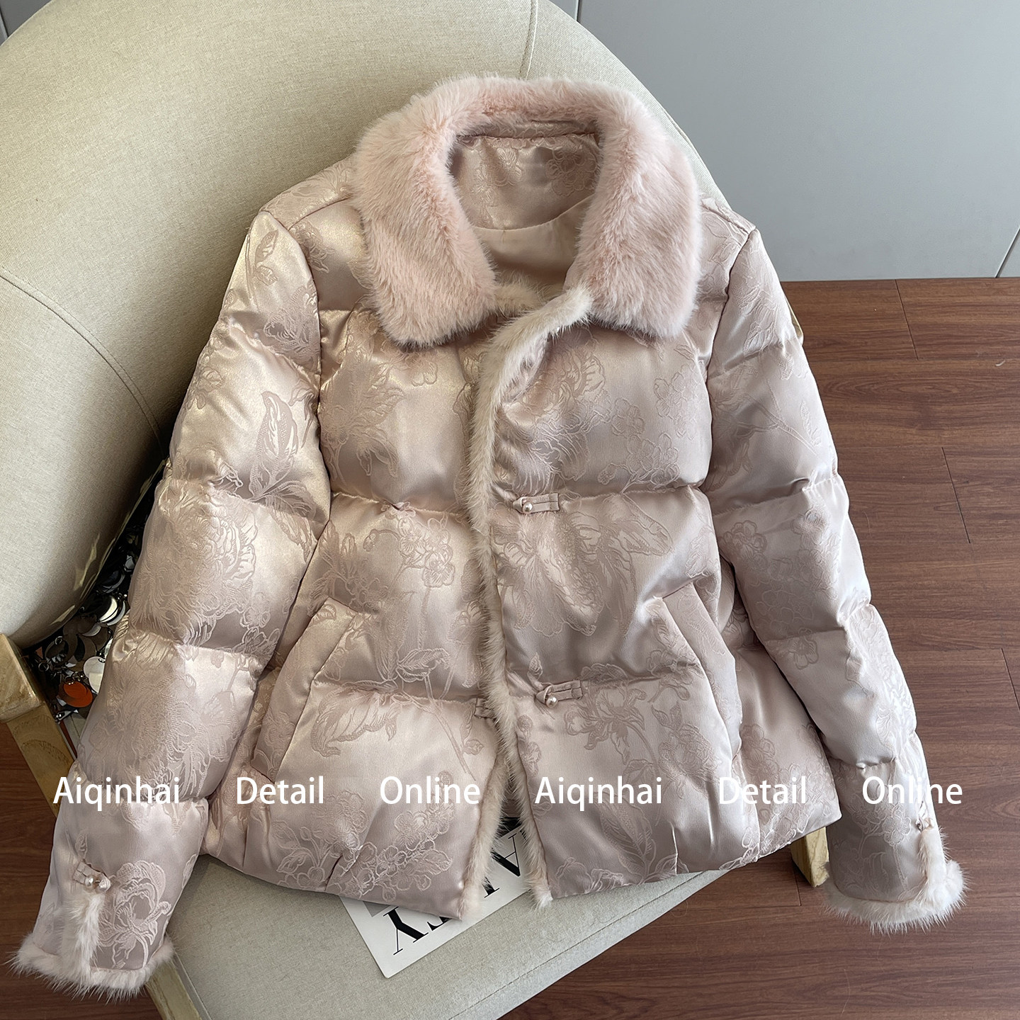 新中式羽绒服女2025冬新款国风提花水貂毛拼接独特漂亮冬装厚外套