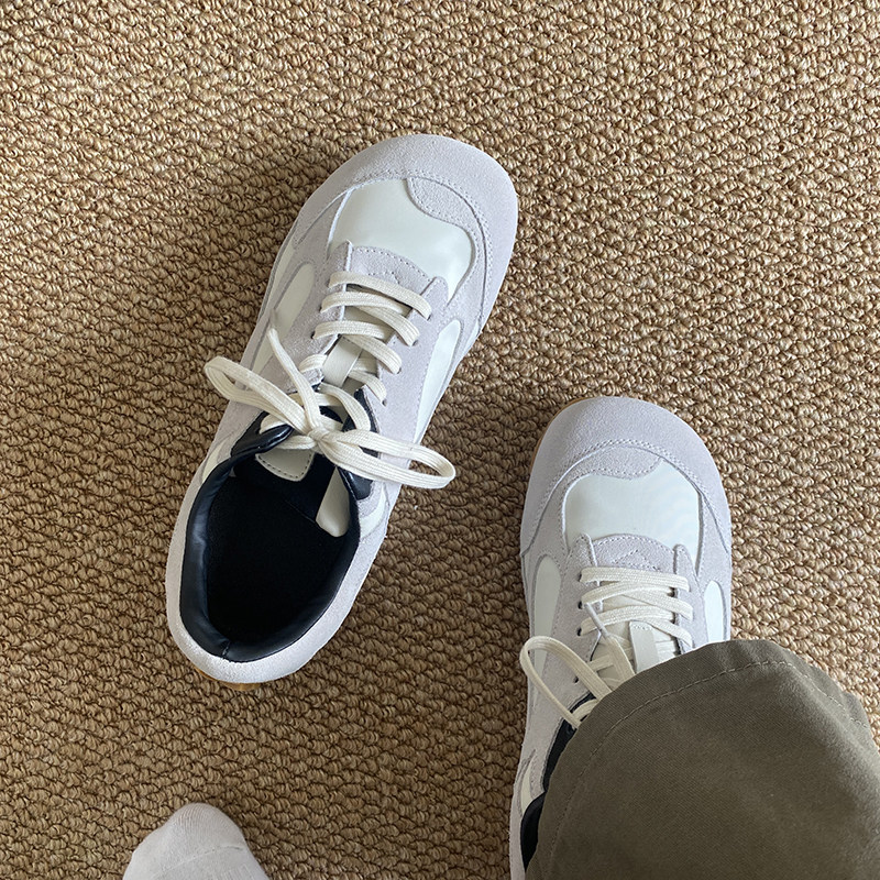 白色德训鞋男款真皮2026新款软底拼色训练鞋赛车鞋复古通勤阿甘鞋