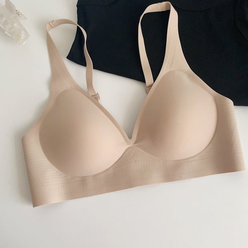 果冻软支撑无钢圈无痕内衣女bra