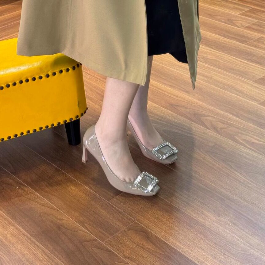 女鞋网红单鞋通勤浅口