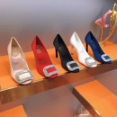 鞋 浅口圆头细跟水钻高跟鞋 2024新款 绸缎婚鞋 rv方扣单鞋 王曼妮同款