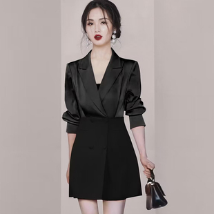 气场强大女装女神范厅里厅气衣服高级感气质名媛西装连身裙连衣裙